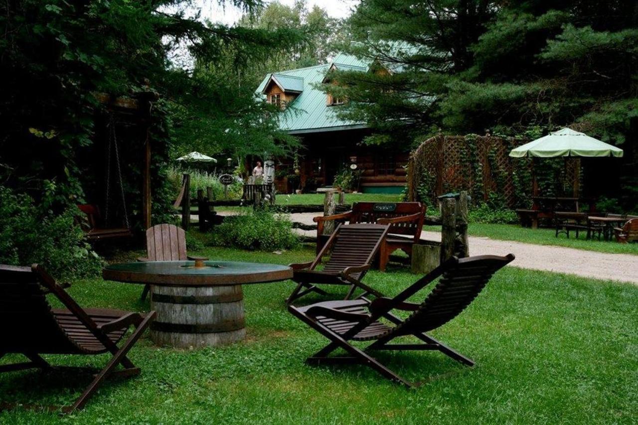 Jardins De L'Achillee Millefeuille Bed and Breakfast La Conception Rum bild