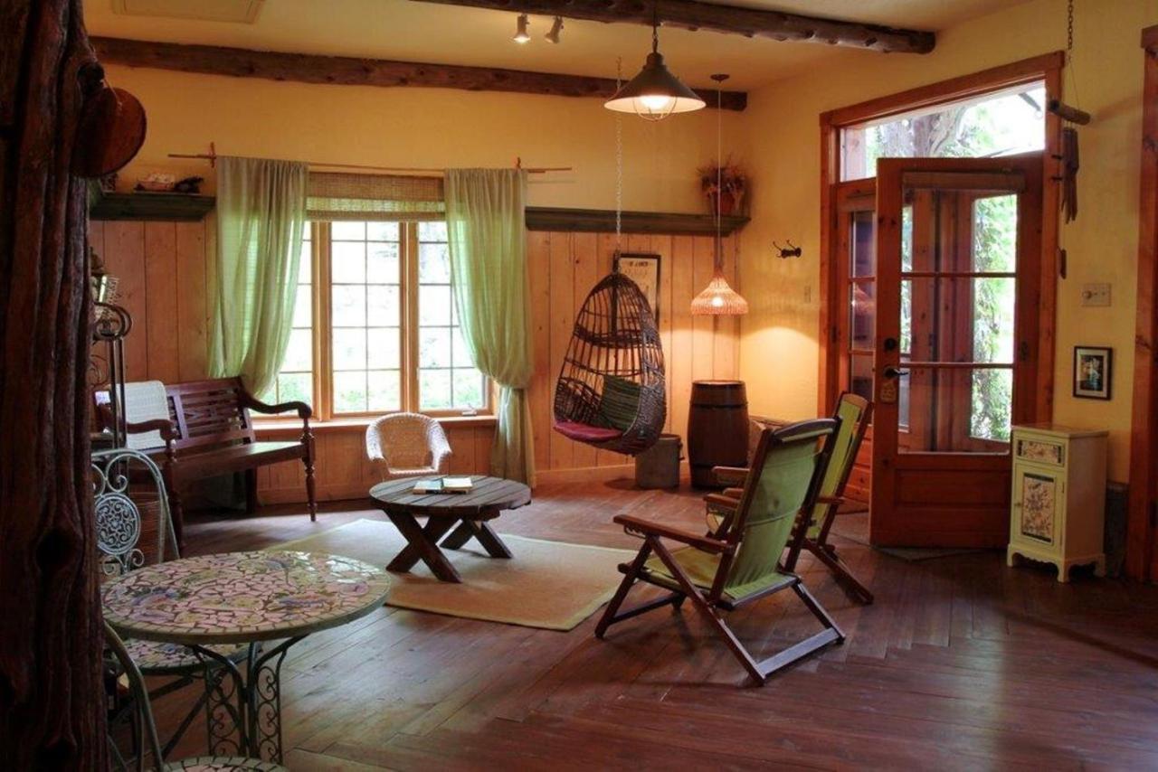 Jardins De L'Achillee Millefeuille Bed and Breakfast La Conception Rum bild